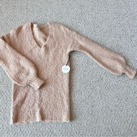 NWT Revolve TULAROSA Wool Alpaca Blend Bubble Sleeve V Neck Sweater - Picture 10 of 12